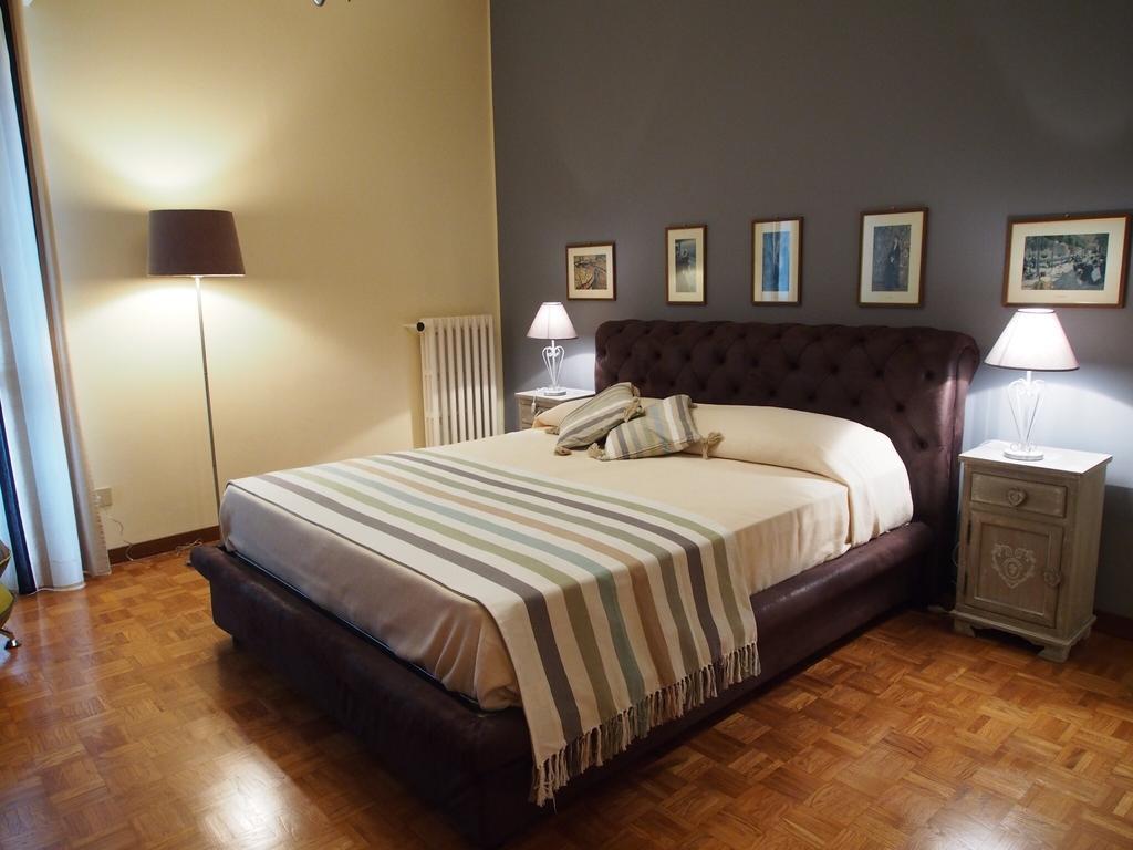 Provenzale Daire Desenzano del Garda Oda fotoğraf