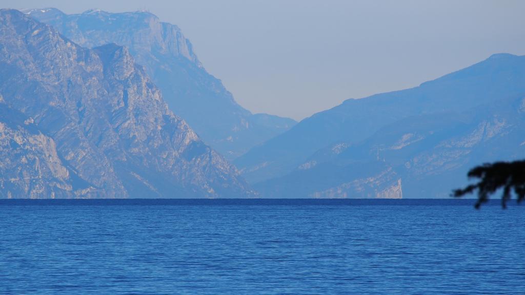 Provenzale Daire Desenzano del Garda Oda fotoğraf